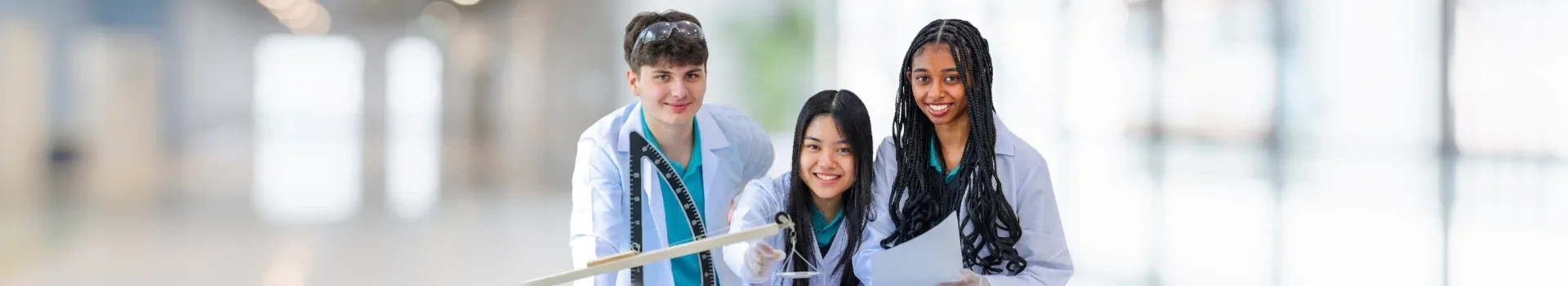 ISP Middle East Celebrates 10 Years with 100 Scholarships of up to 100% Across UAE and Qatar Schools